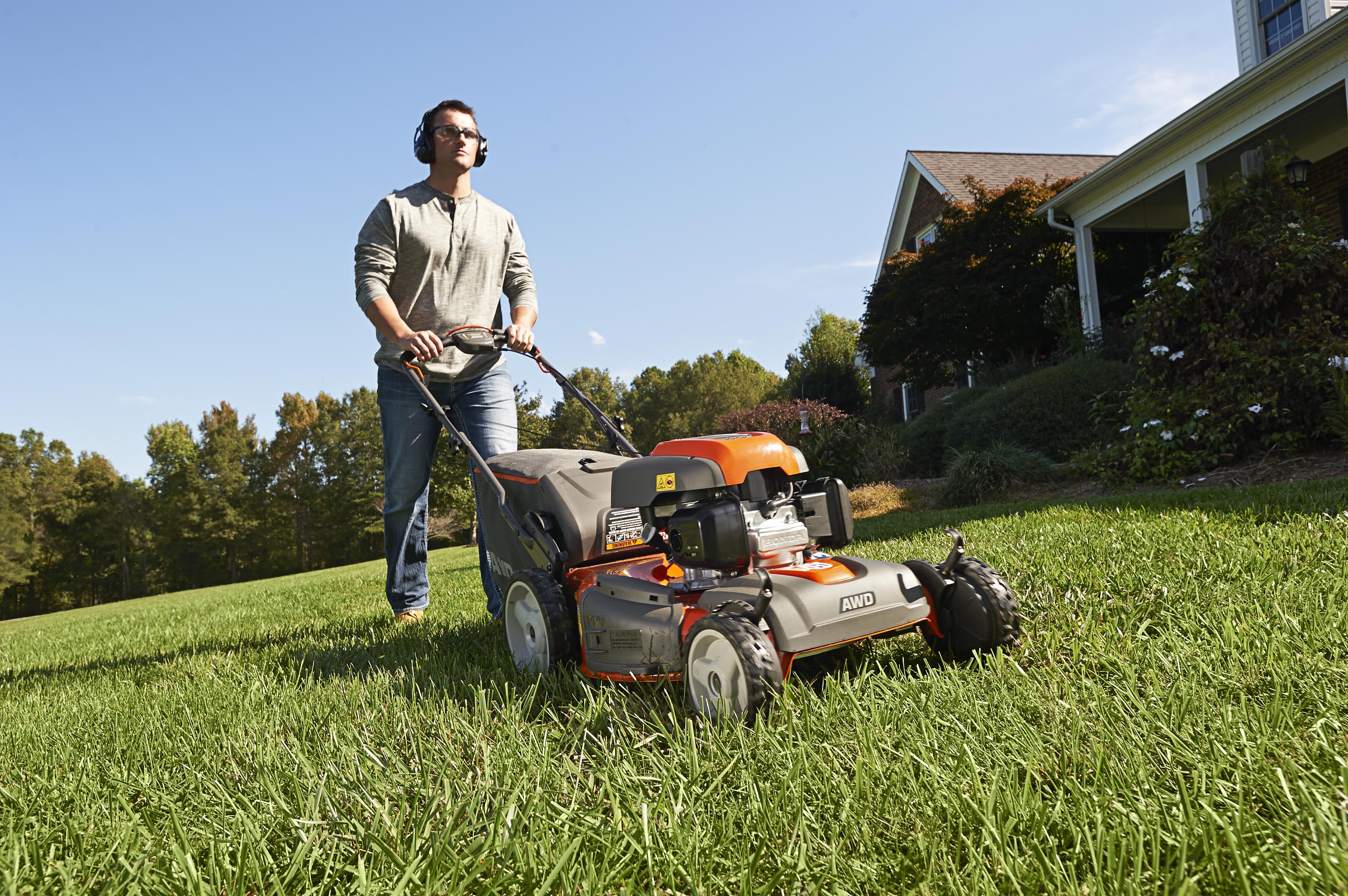 Какую траву можно косить газонокосилкой. Husqvarna 190. Mower группа. RC Lawnmower.